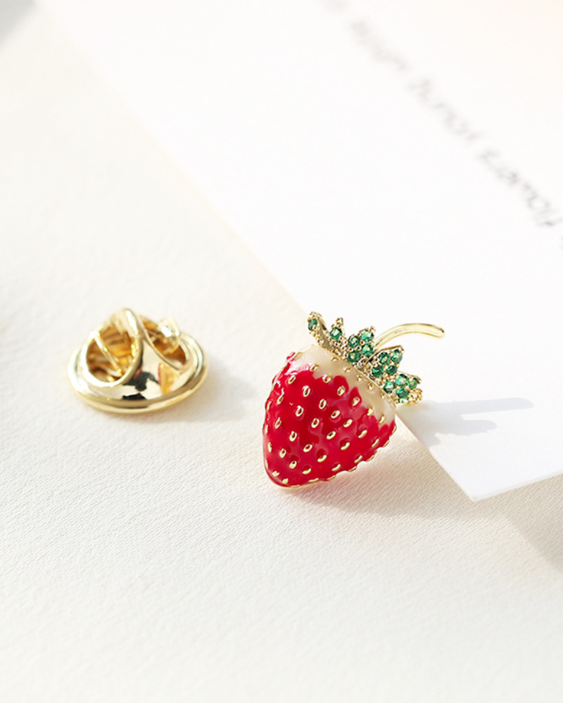 Cute Little Strawberry Brooch Personalized Fruit Collar Pin