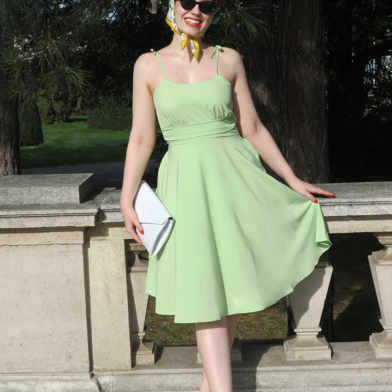 Fans Look of Summer Slip Dresses for Women Spaghetti Strap Midi Sun Dress Cute Casual Dress with Pockets